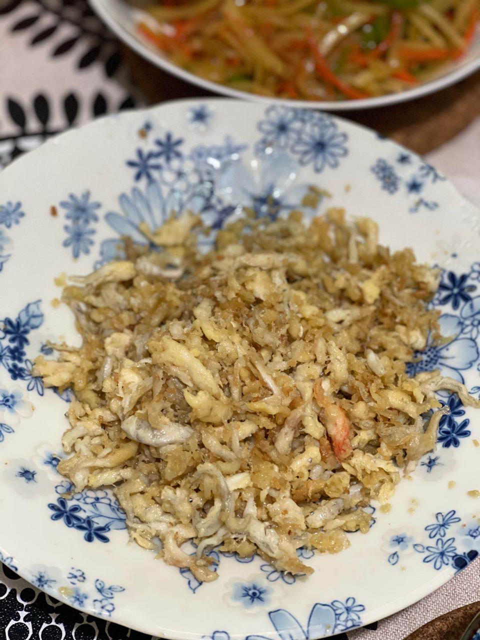 油炸小银鱼