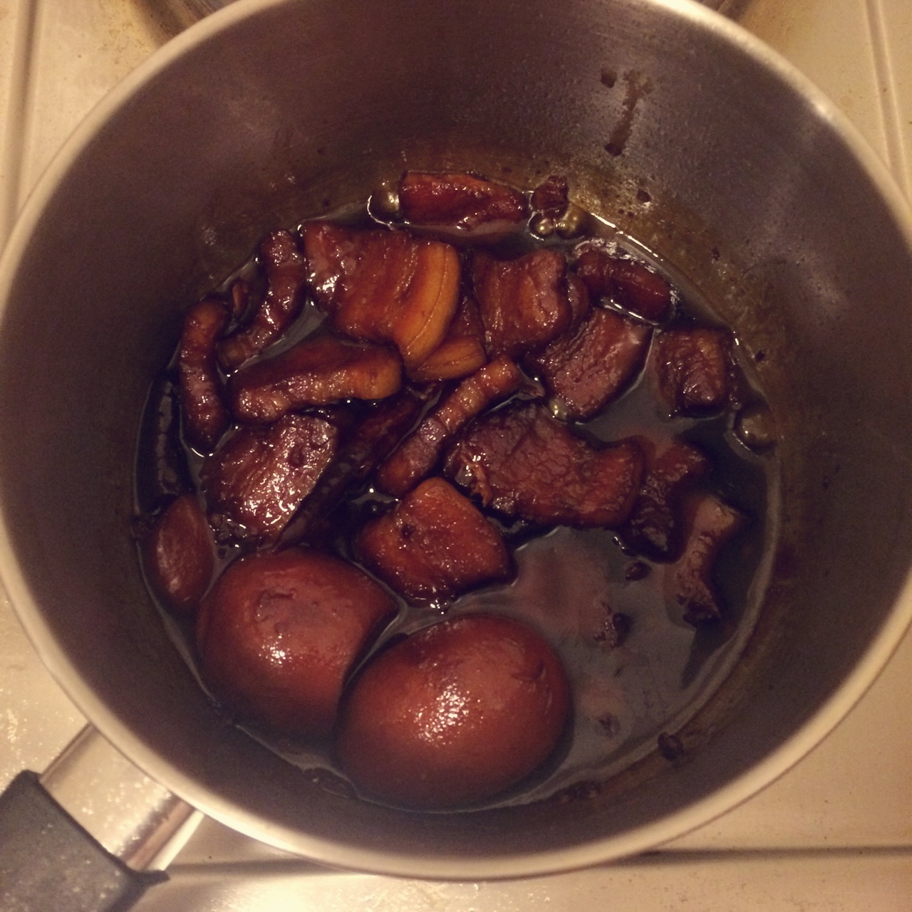 不焯水不放油的家常红烧肉