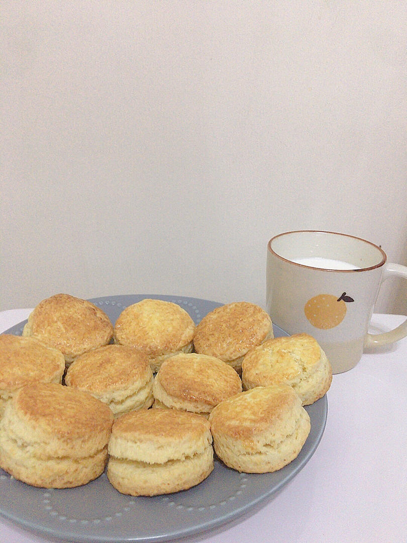 完美裂纹～百分百成功的超好吃奶香司康（禁止搬运）