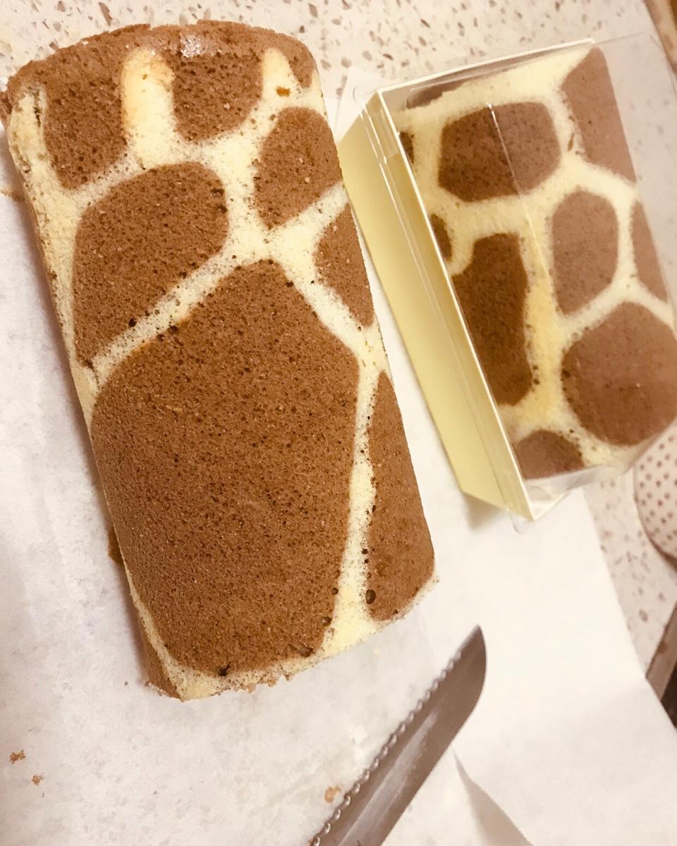 奶牛蛋糕卷+长颈鹿蛋糕卷