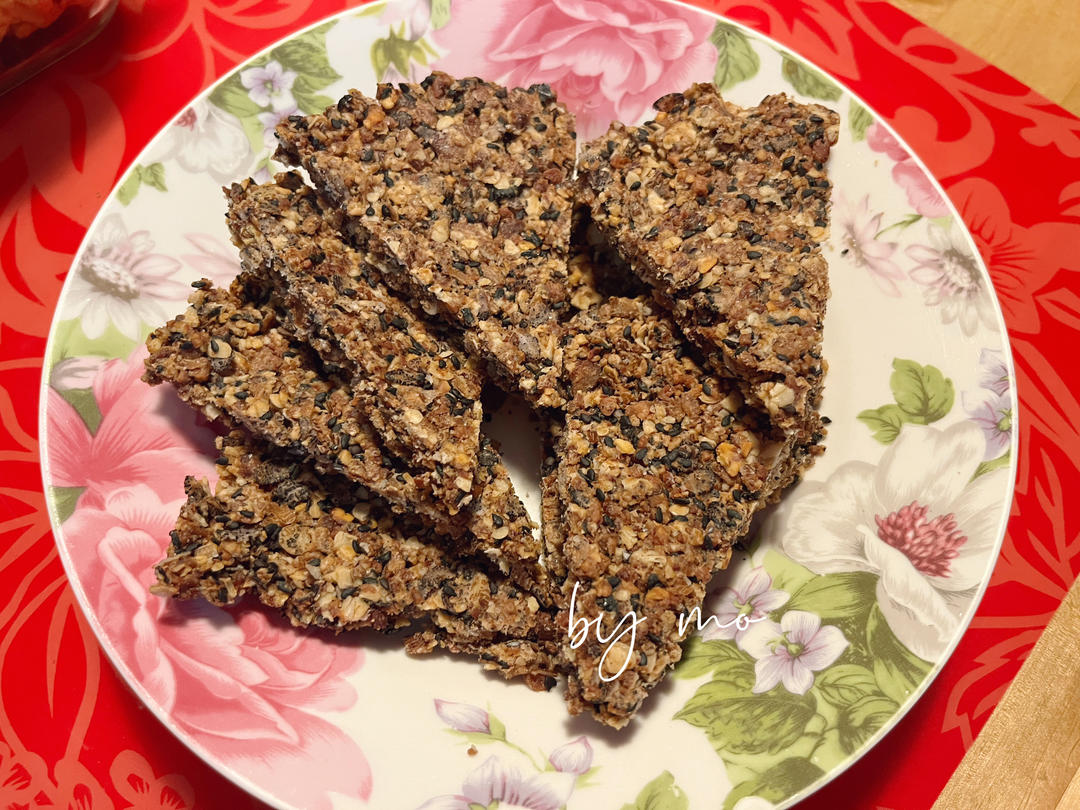 酥脆核桃燕麦饼干（消耗麦片）