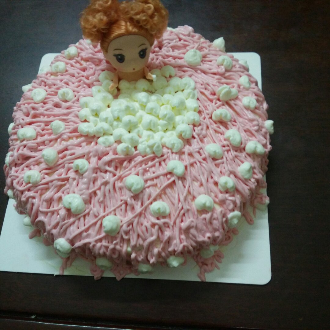 详细步骤制作泡泡浴娃娃蛋糕