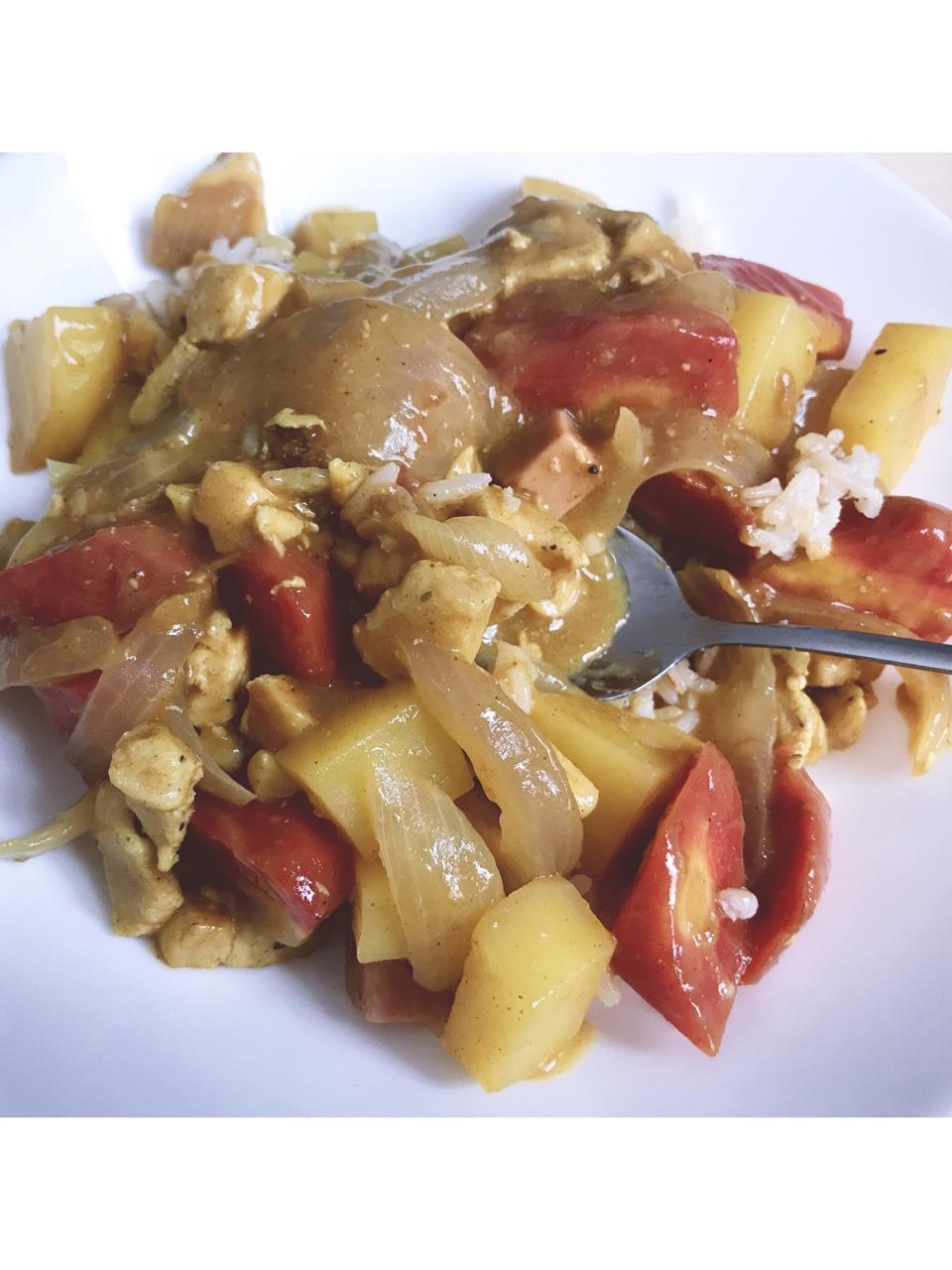 咖喱鸡肉饭