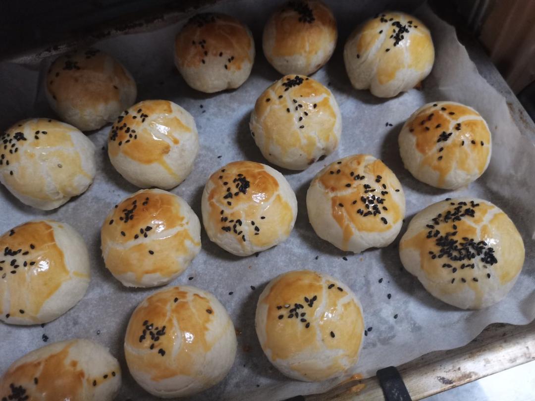 层层酥—蛋黄酥