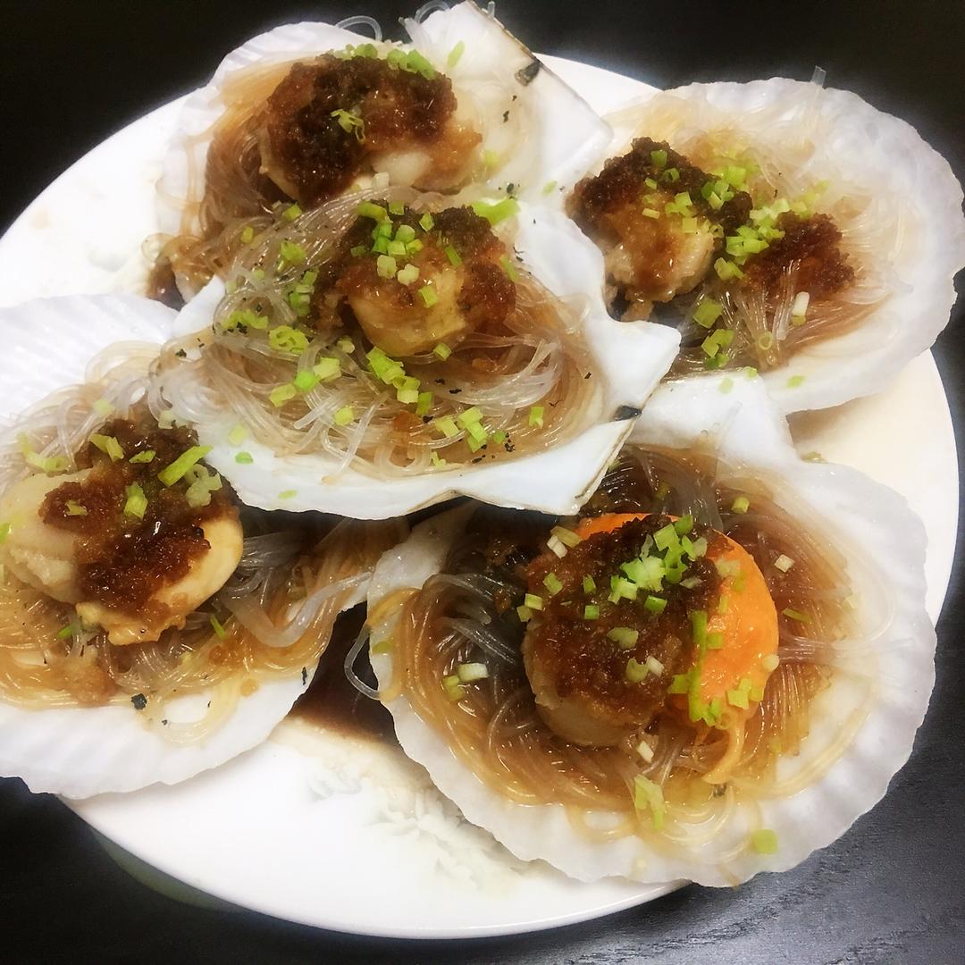 蒜蓉粉丝蒸扇贝