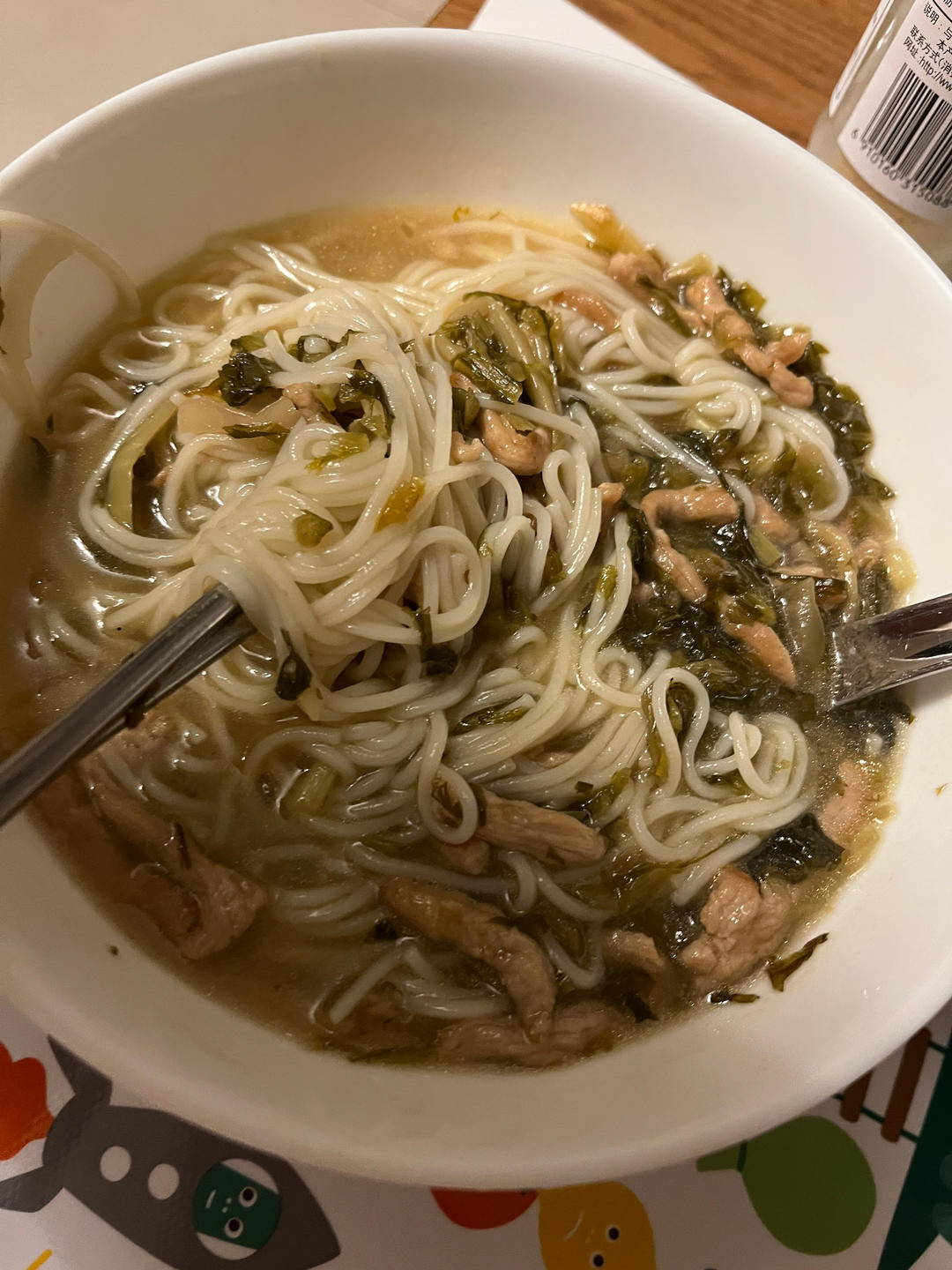 榨菜肉丝面