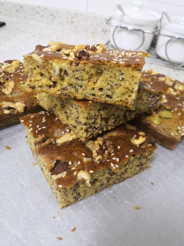 香蕉核桃蛋糕（低油少糖健康版）