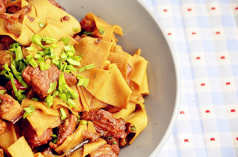 豆腐皮烧肉