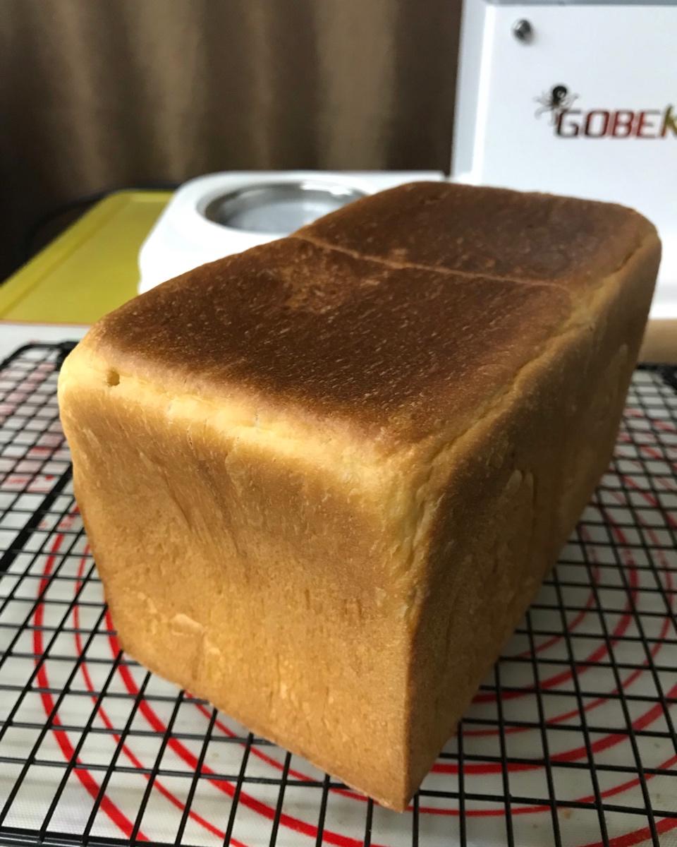 Sara吐司系列十八：鲁邦硬种+黄豆酵素种白吐司