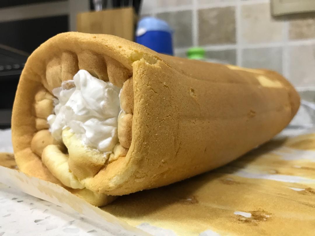 胖乎乎奶油芒果卷/不开裂不掉皮全过程详细图解烘焙视频/蛋糕篇6：「厚卷」