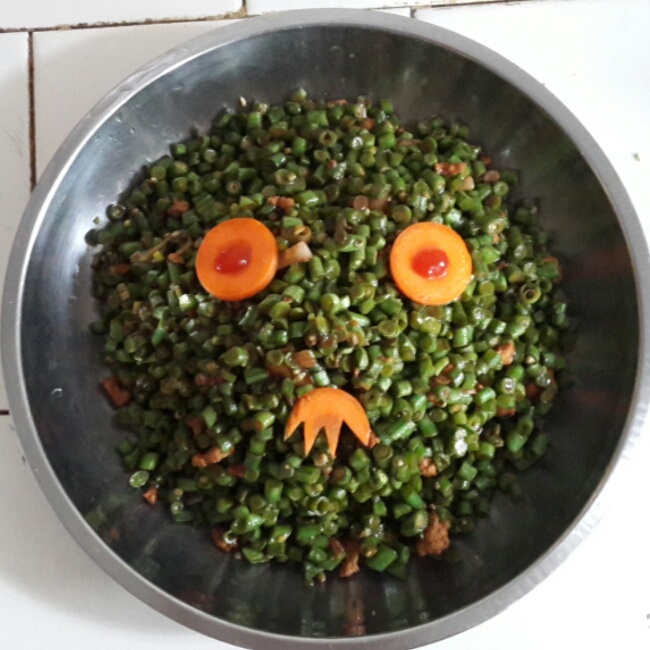 肉沫豆角下饭菜
