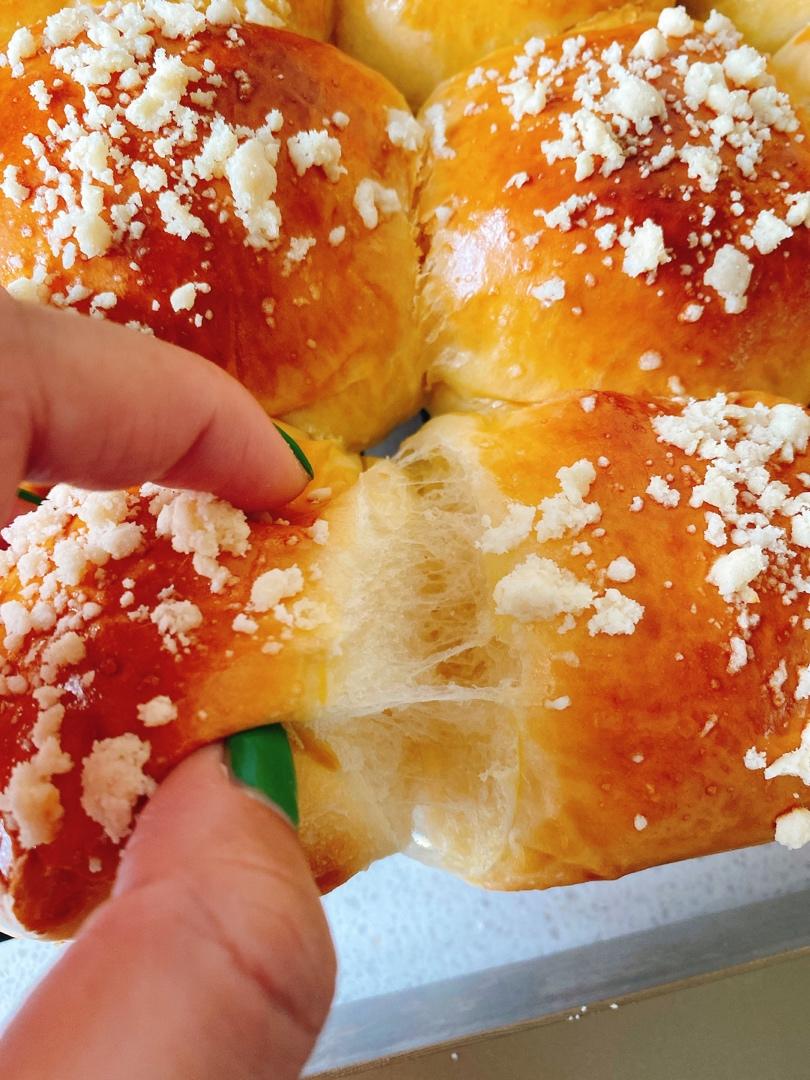 超柔软酥粒小餐包，配方简单易出膜，百分百成功