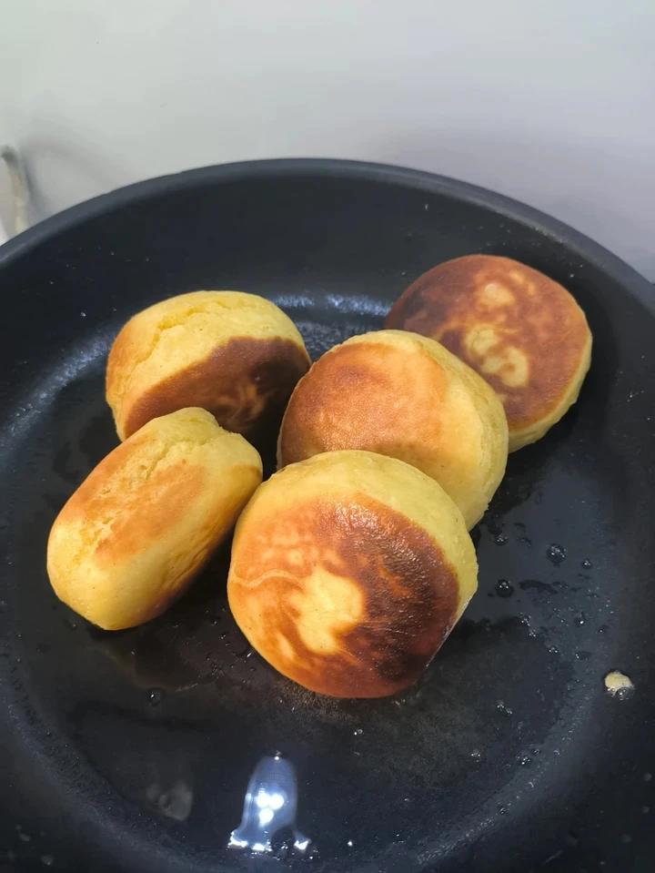玉米面发饼