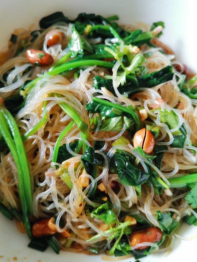 兔漂漂漂做的万能凉拌菜料汁凉拌菠菜粉丝