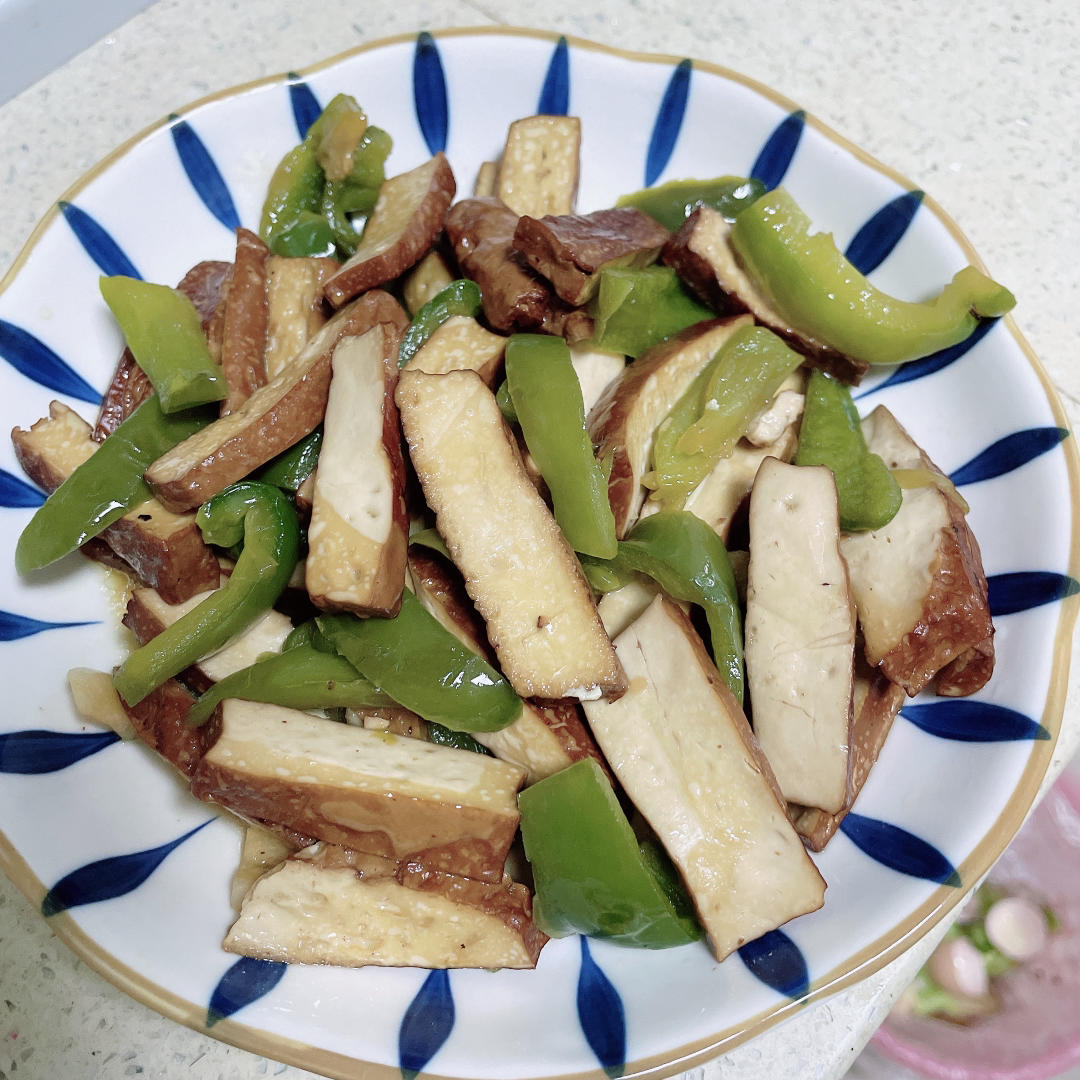 青椒炒豆干