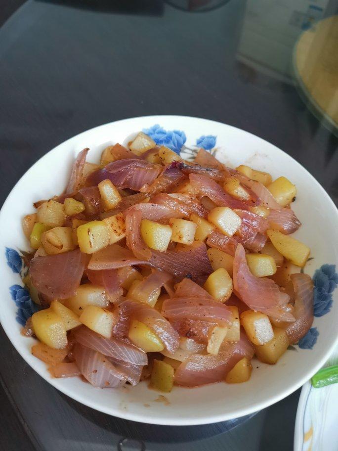 受欢迎的家常菜--洋葱土豆