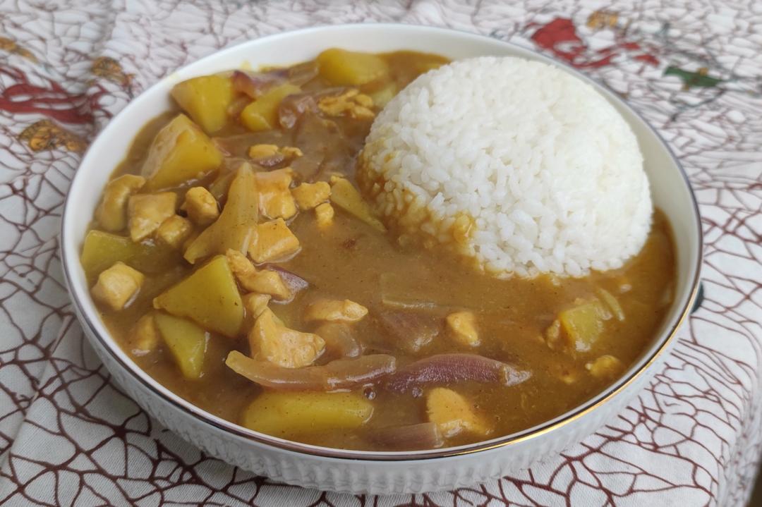 零失败日式咖喱鸡肉饭！！最正宗日本家庭做法！简单又好吃！