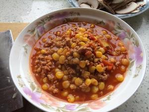 番茄肉末玉米粒的做法 步骤4