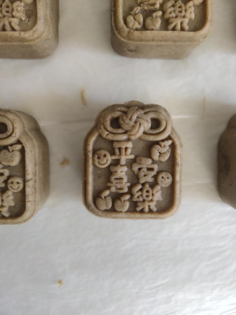 绿豆不用去皮也可以做成好吃的绿豆糕