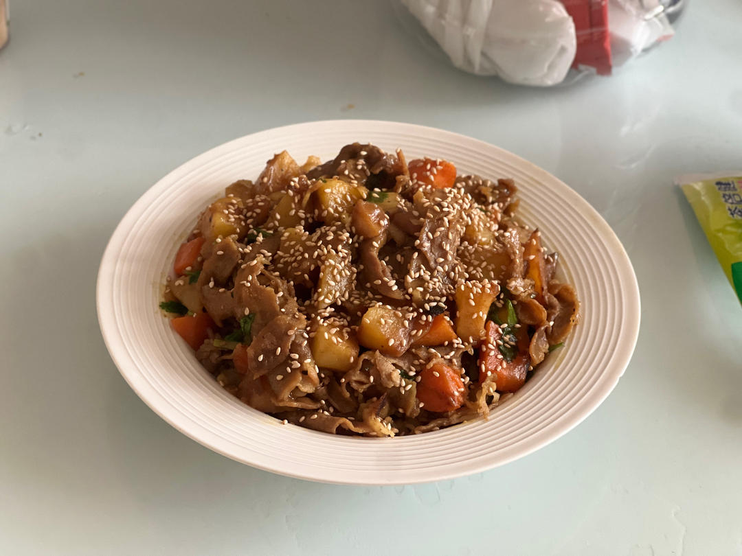【厨房小白友好】土豆咖喱牛肉（可以配意面）