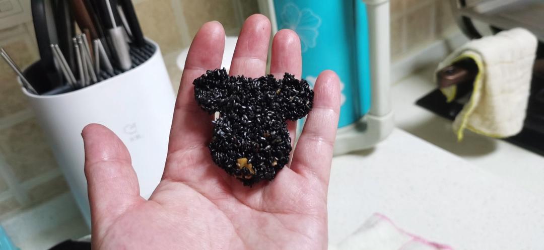 健康黑芝麻薄饼（仅需三步）
