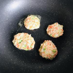 土豆蔬菜虾米饼（宝宝辅食）的做法 步骤6