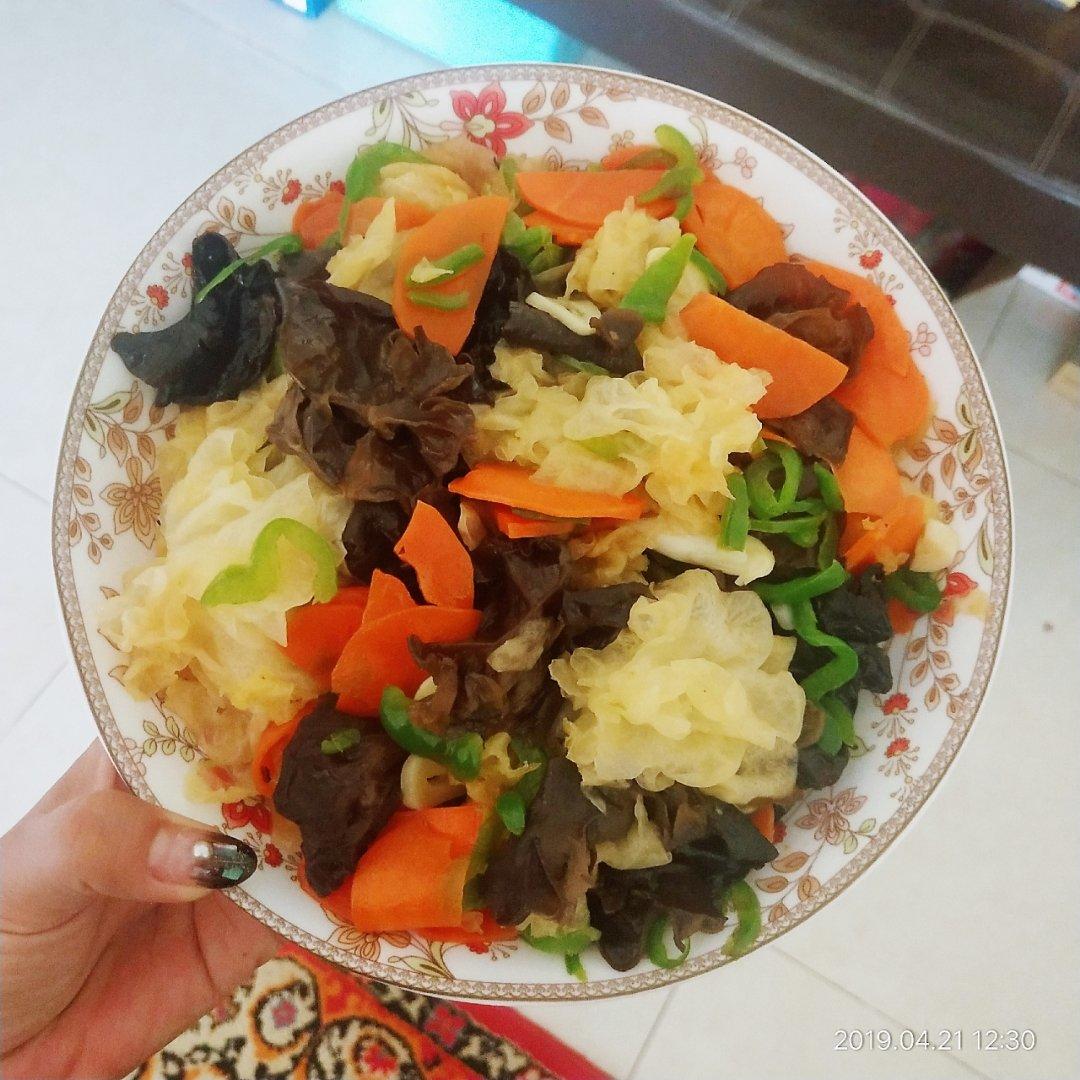 蚝油黑白木耳