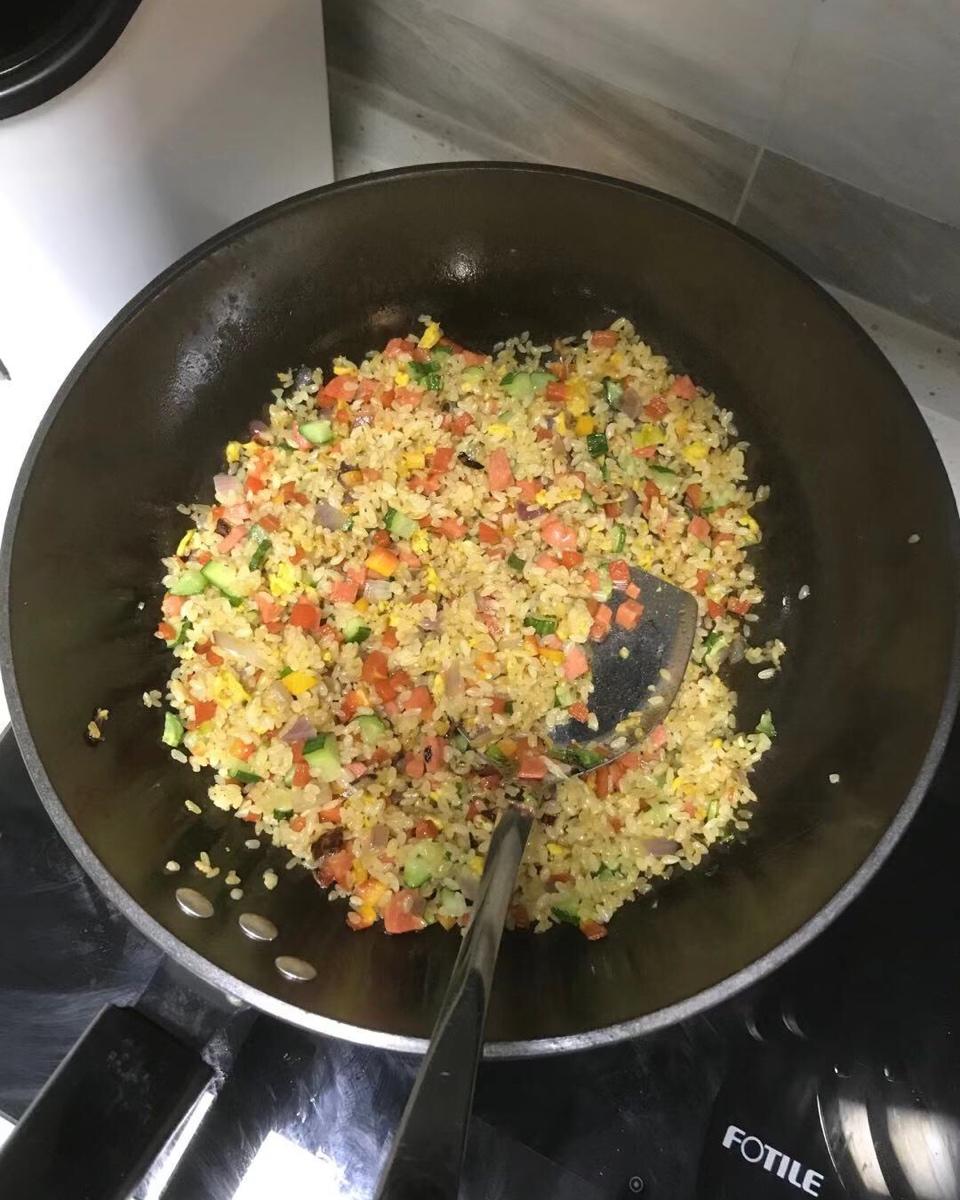 炒米饭