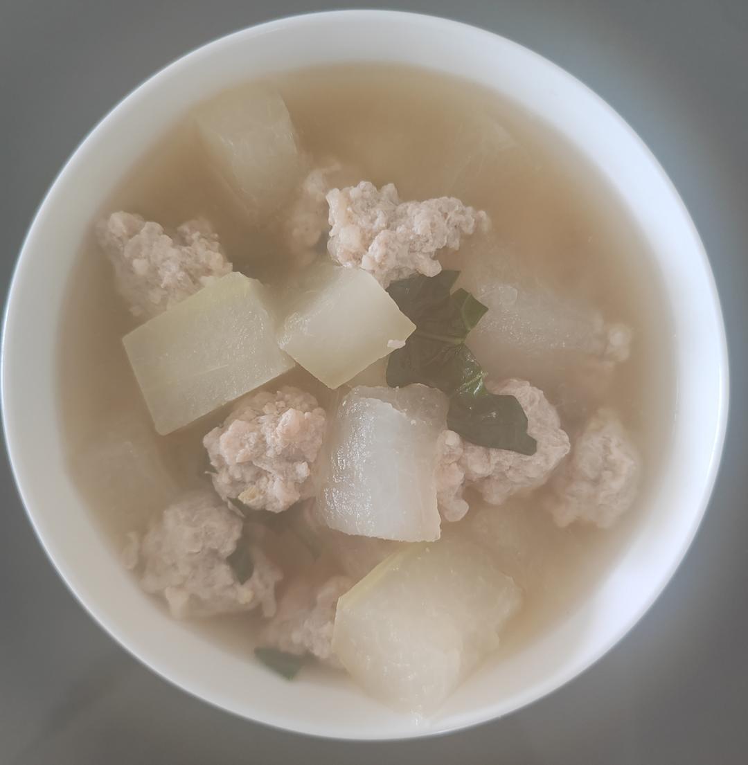 巨鲜美的冬瓜丸子汤