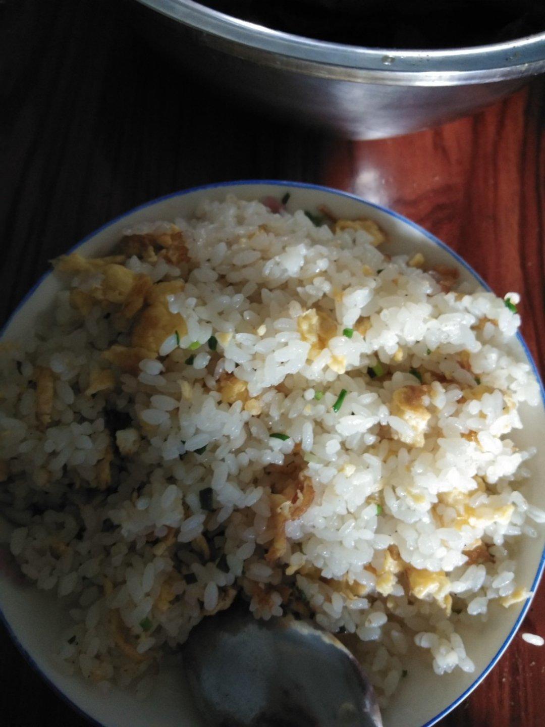 家常蛋炒饭