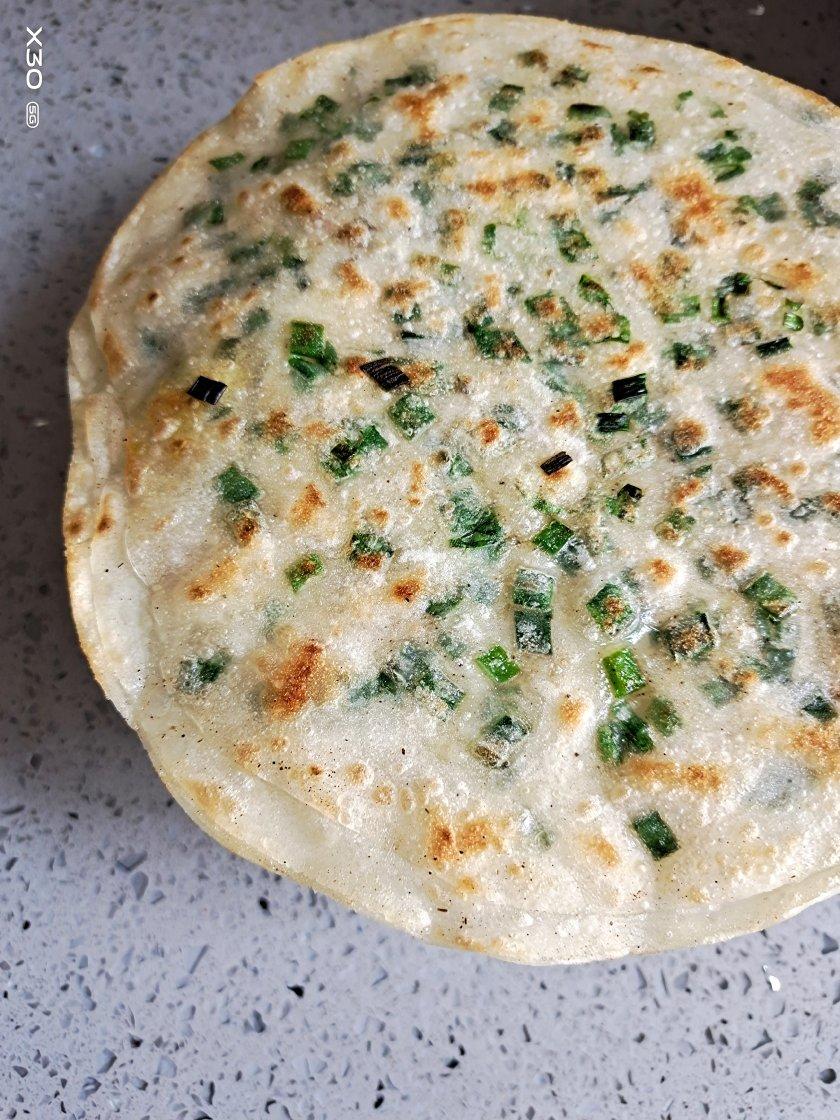 葱油饼（饺子皮版）