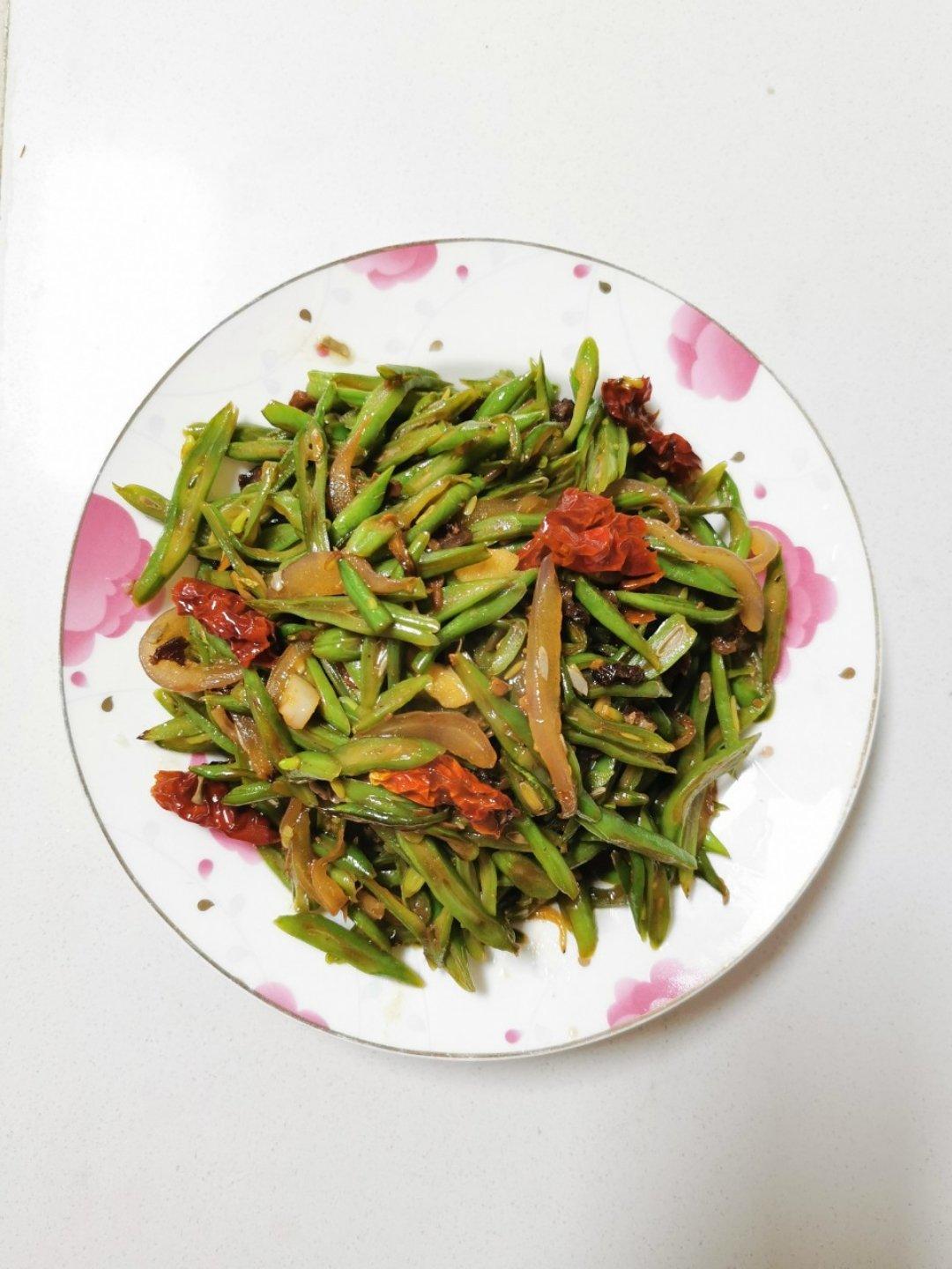 oo溪雨巢oo做的酱爆豆角丝比肉还好吃的家常菜