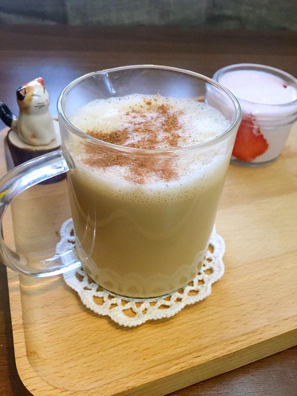 水獭爱夏天做的肉桂奶茶