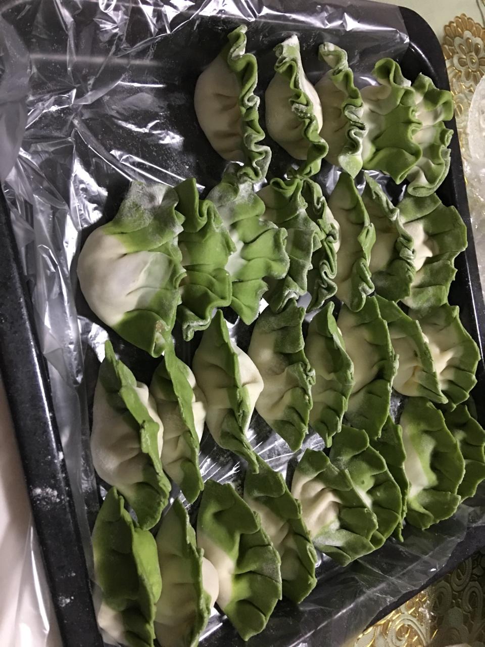 翡翠白玉白菜饺子详细版（附翡翠白玉白菜饺子包法，翡翠白玉饺子皮两种制法，面包机和面，翡翠白玉烧卖，各种馅料搭配）