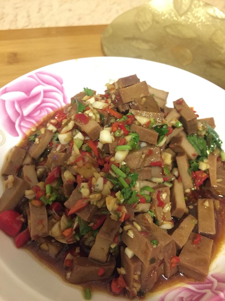 凉拌武冈豆腐干