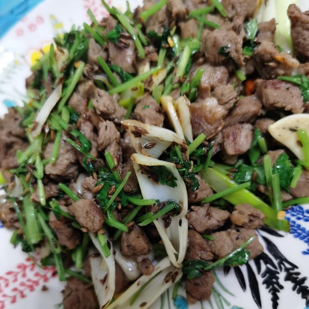 孜然羊肉粒