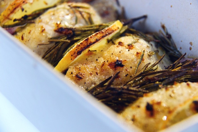 迷迭香柠檬烤鸡腿