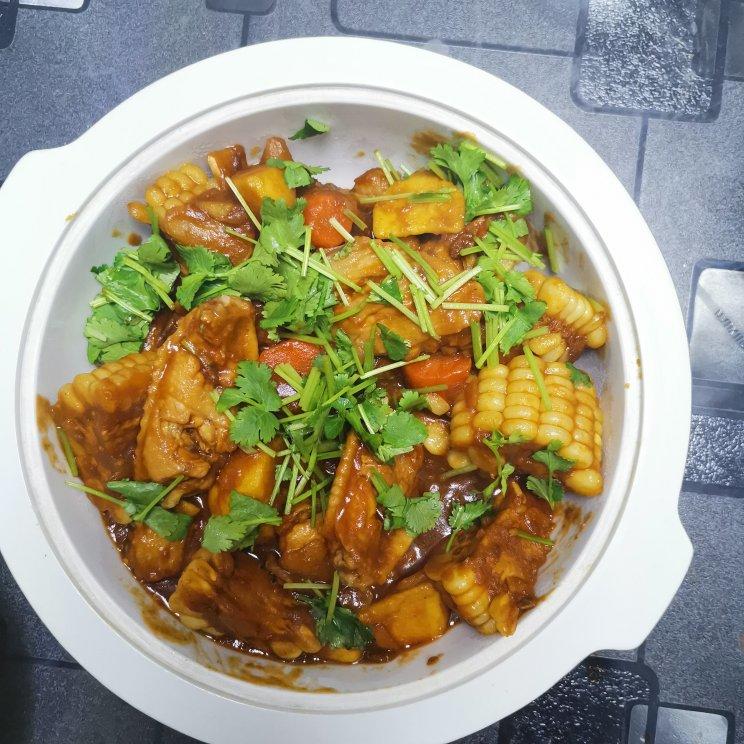 家常版三汁鸡翅焖锅