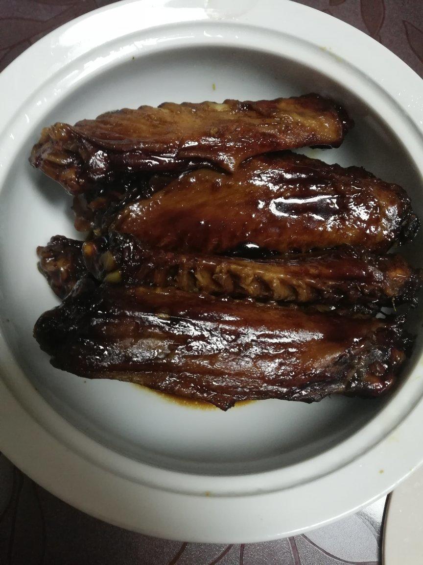 超级过瘾的酱鸭翅