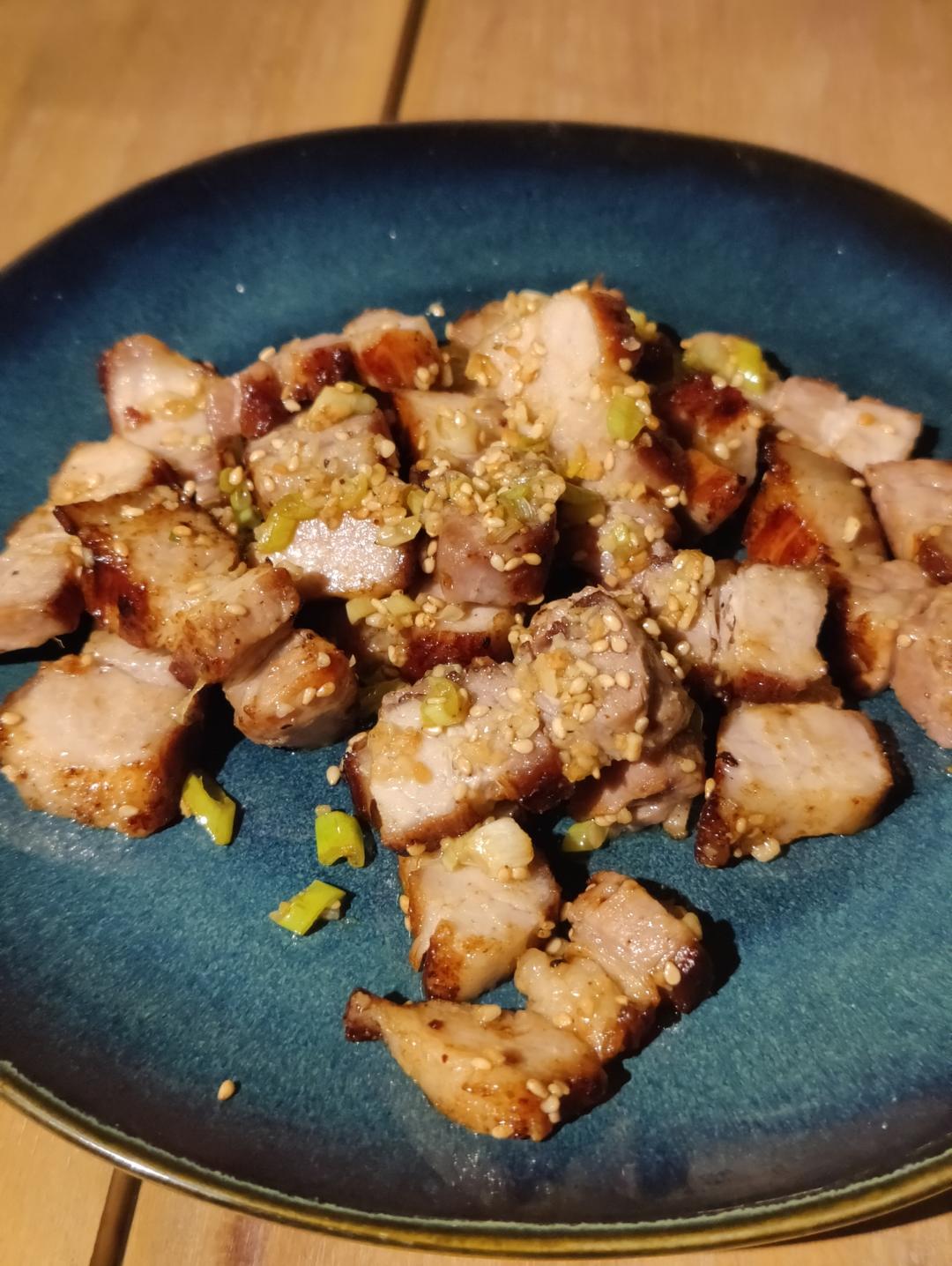 水煎五花肉两吃