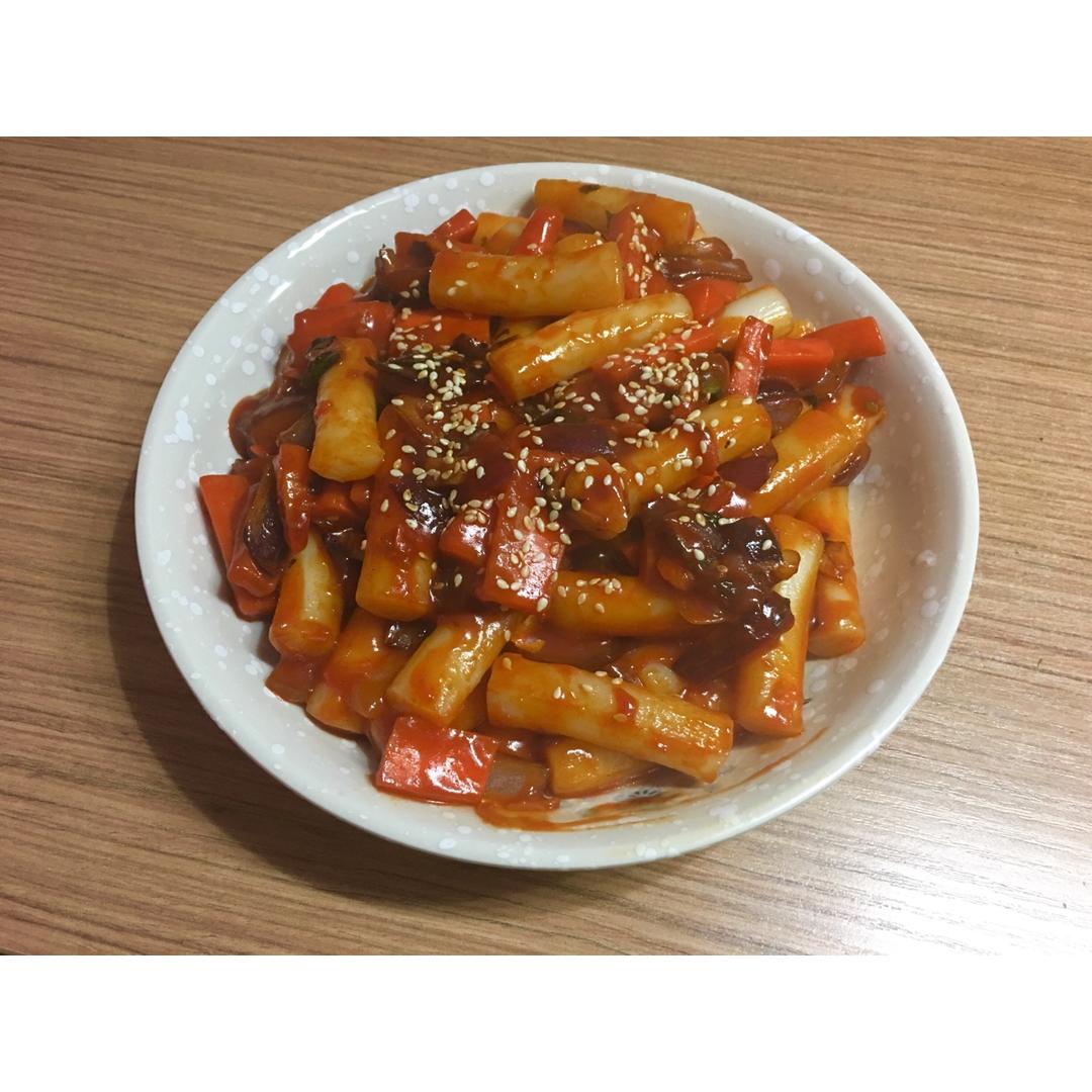 韩式辣炒年糕（or网红芝士套路之芝心年糕）