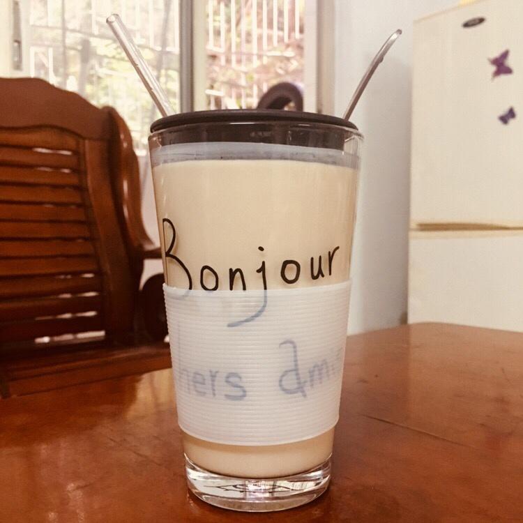 浓浓的锅煮奶茶