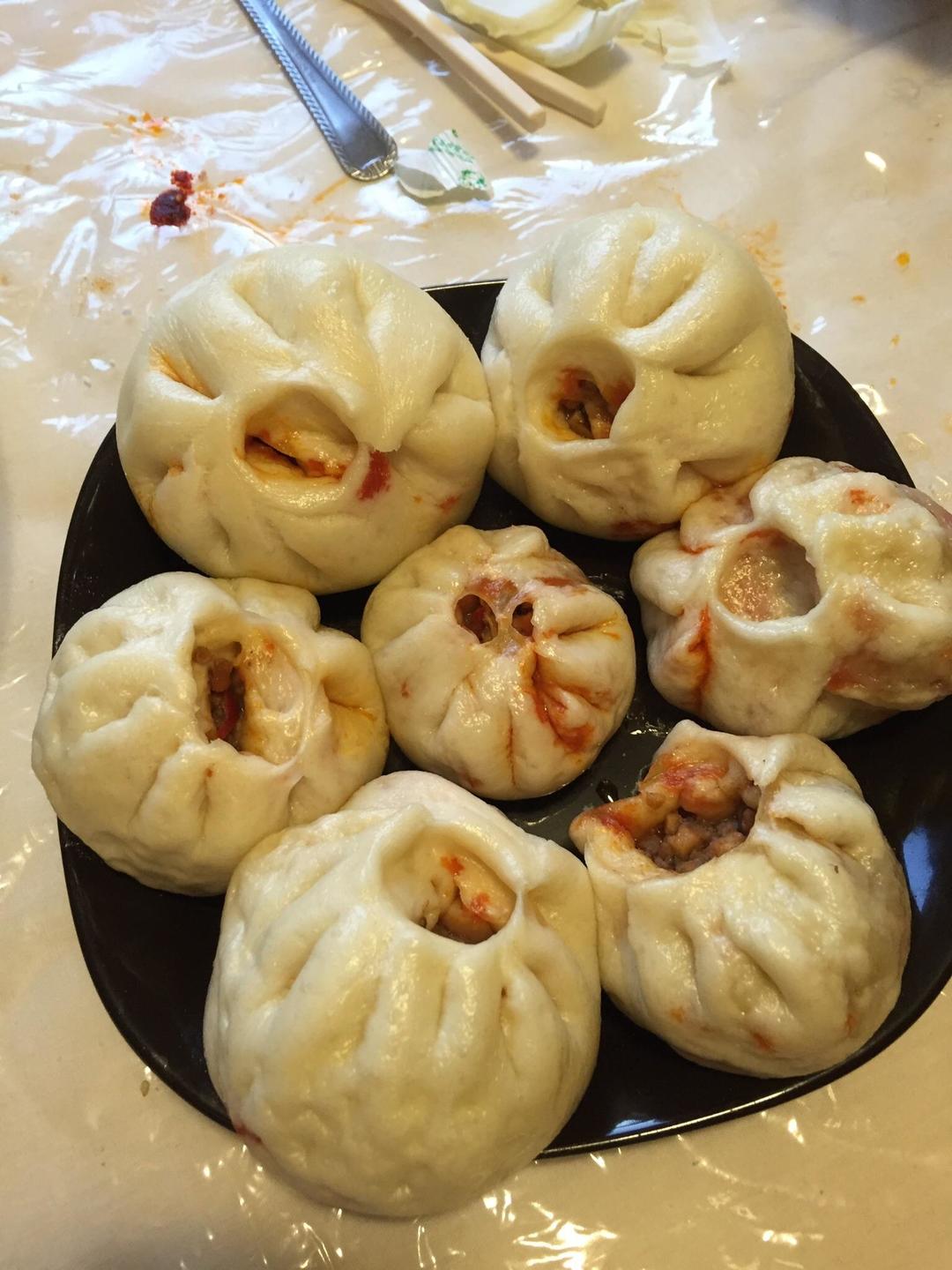 香辣牛肉包（新手适用，自己也是第一次包）的做法