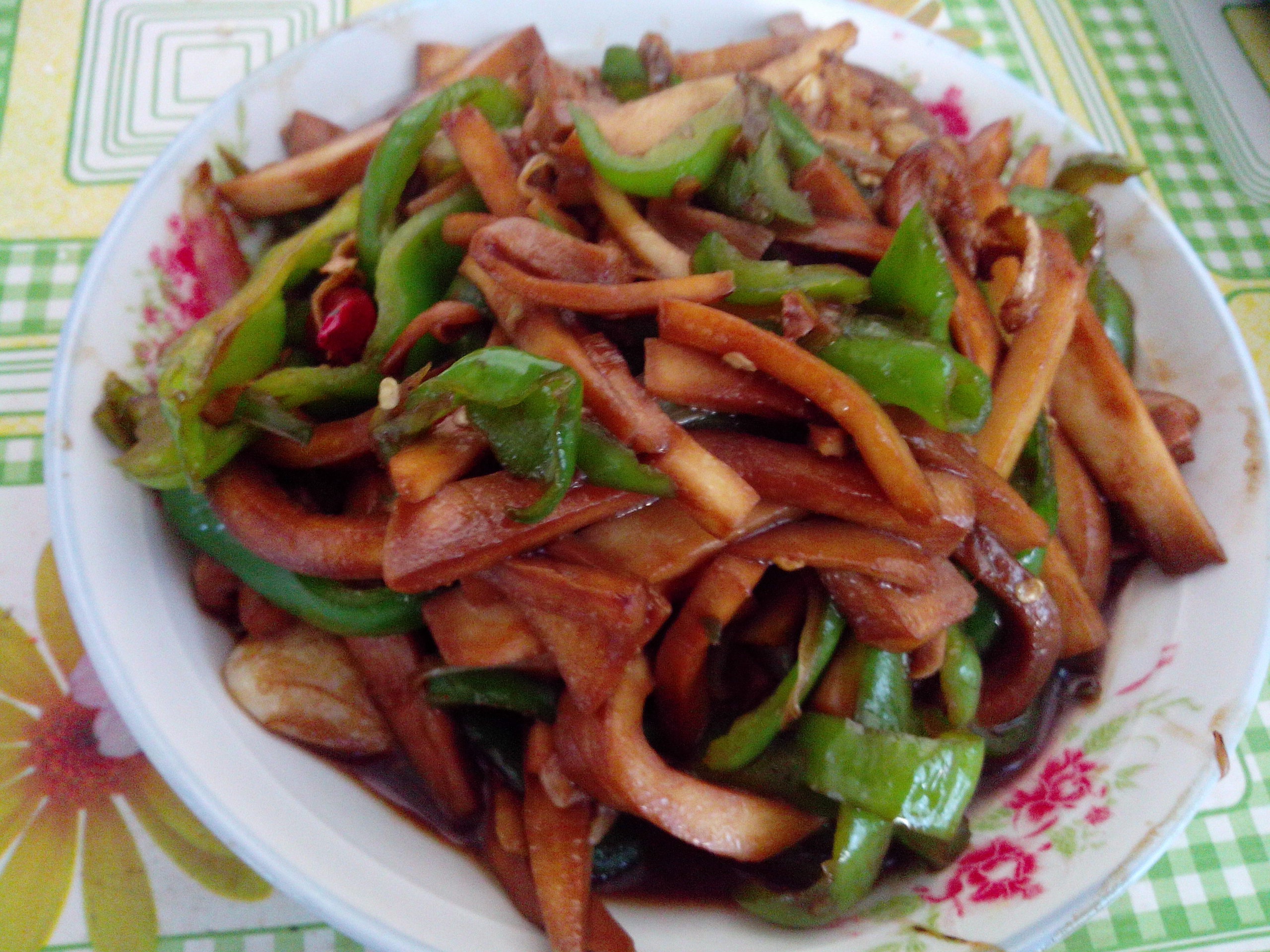青椒素炒杏鲍菇