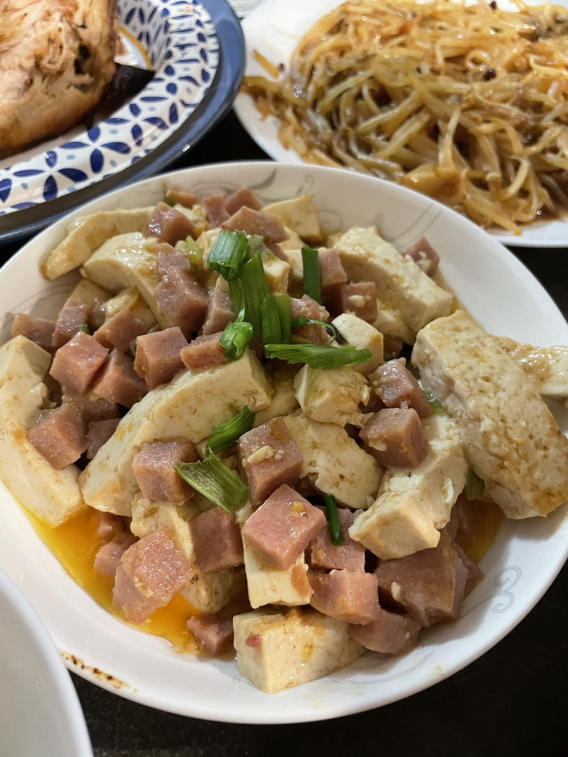 蟹黄豆腐（咸蛋黄版）