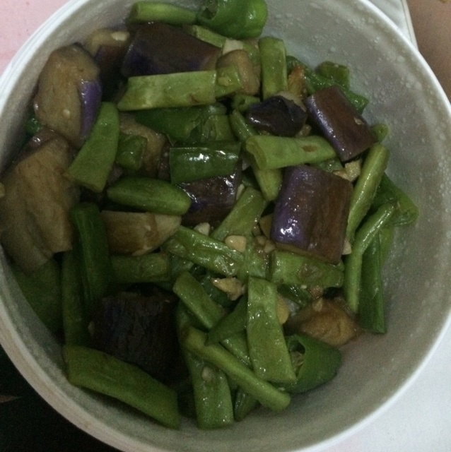 豆角炒茄子