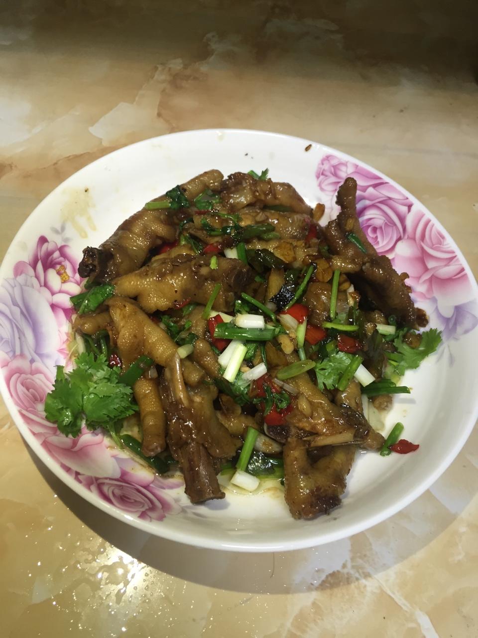 红烧鸡爪