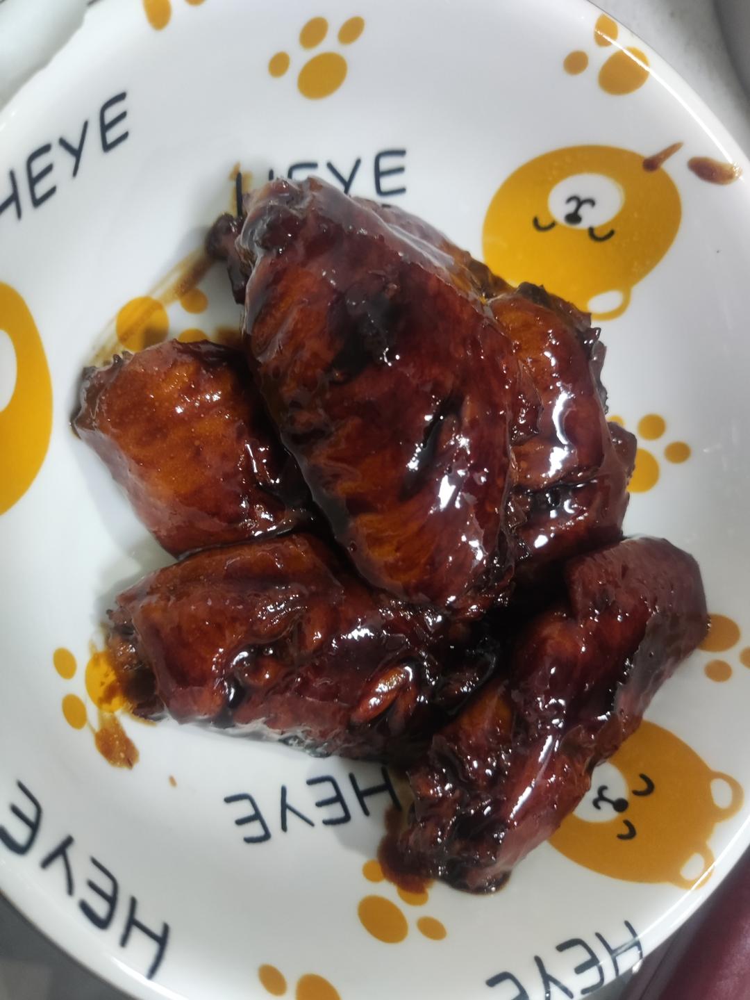 厨师长教你：“可乐鸡翅”的家常做法，味道鲜嫩可口，先收藏起来