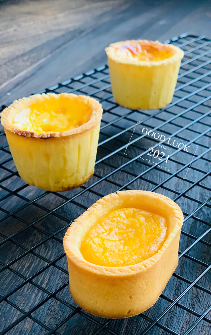 最近火爆朋友圈的德式布丁挞，0难度，超嫩啊