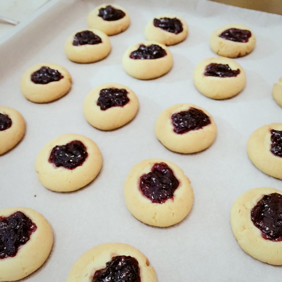 特浓奶香果酱酥饼